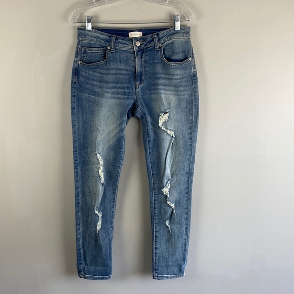 Altar'd State Light Wash Factory Destroyed Ripped Jeans 19024AS Size 26 - Picture 4 of 16